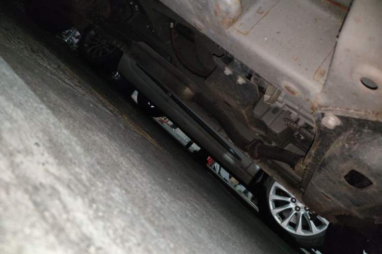 Used Wuling Hongguang V 2021 1.5L Enjoyment Edition LAR Chassis Front Right