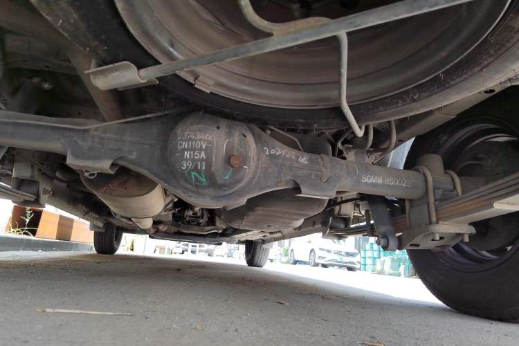 Used Wuling Hongguang V 2021 1.5L Jingqu Version LAR Chassis Rear