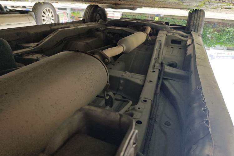 Used Wuling Hongguang V 2021 1.5L Enjoyment Edition LAR Chassis Rear Left