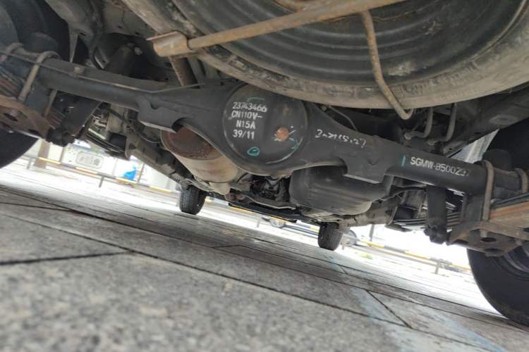 Used Wuling Hongguang V 2021 1.5L Jingqu Version LAR Chassis Rear