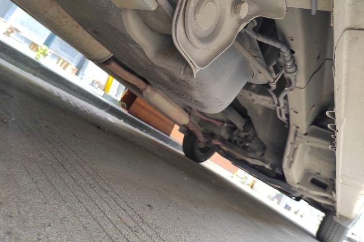 Used Wuling Hongguang V 2021 1.5L Jingqu Version LAR Chassis Rear Right