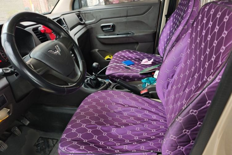 Used Wuling Hongguang V 2021 1.5L Jingqu Version LAR Driver Seat