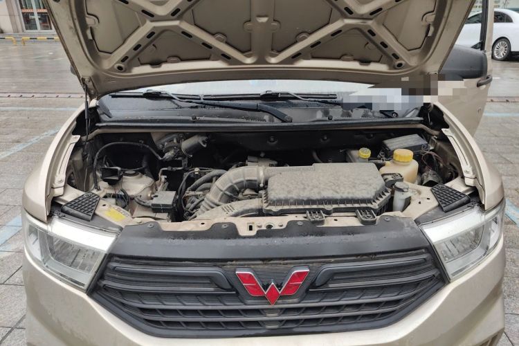 Used Wuling Hongguang V 2021 1.5L Jingqu Version LAR Engine Bay