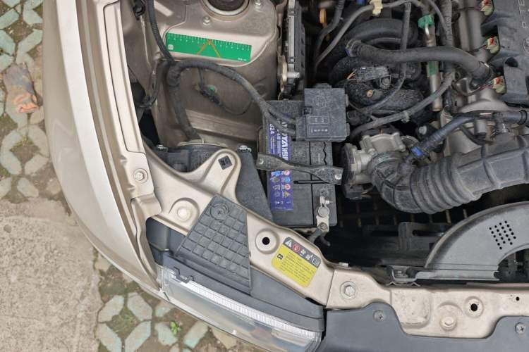 Used Wuling Hongguang V 2021 1.5L Enjoyment Edition LAR Engine Bay Right