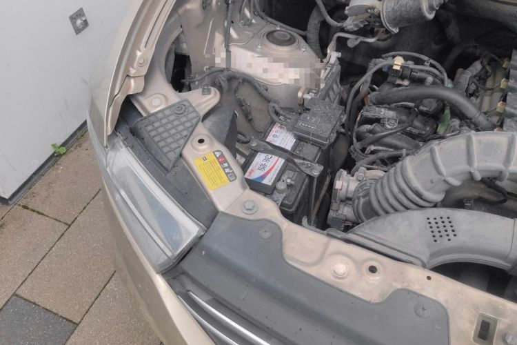 Used Wuling Hongguang V 2021 1.5L Enjoyment Edition LAR Engine Bay Right