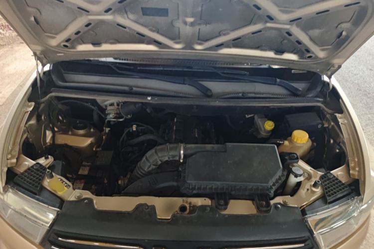 Used Wuling Hongguang V 2021 1.5L Jingqu Version LAR Engine Bay