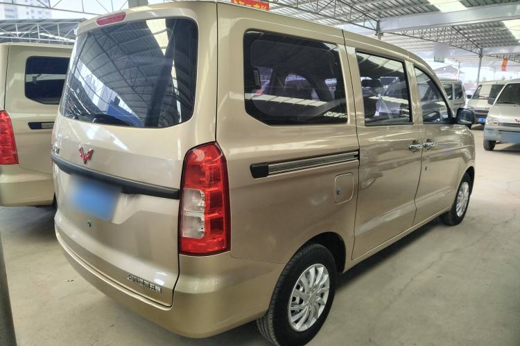 Used Wuling Hongguang V 2021 1.5L Jingqu Version LAR Exterior 4