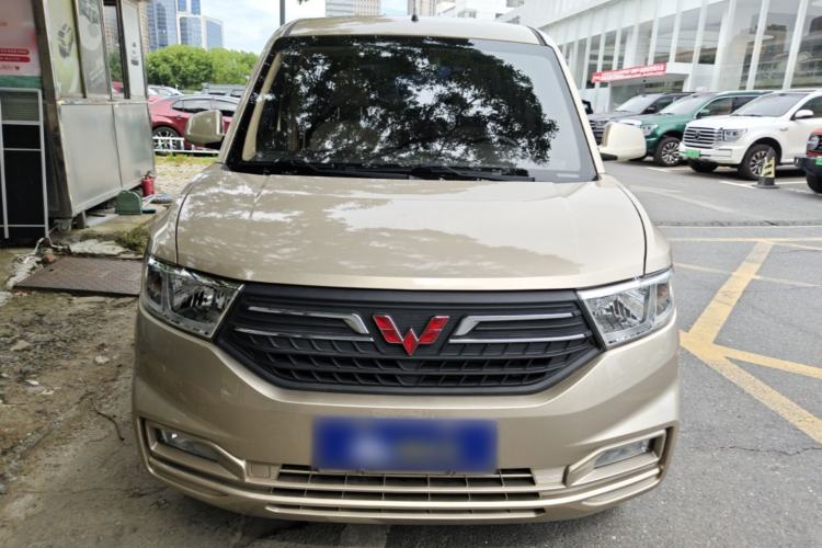 Used Wuling Hongguang V 2021 1.5L Refreshed Enjoyment Edition LAR Front