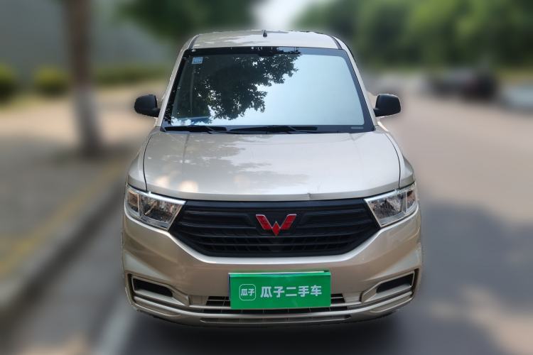 Used Wuling Hongguang V 2021 1.5L Jingqu Edition Enclosed-Window Vehicle LAR Front