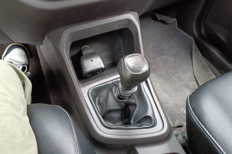 Used Wuling Hongguang V 2021 1.5L Jingqu Version LAR Gear Lever