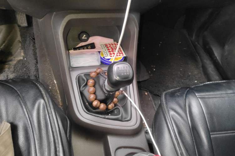 Used Wuling Hongguang V 2021 1.5L Enjoyment Edition LAR Gear Lever