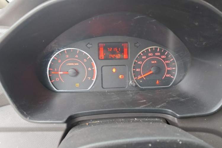 Used Wuling Hongguang V 2021 1.5L Jingqu Version LAR Instrument Cluster