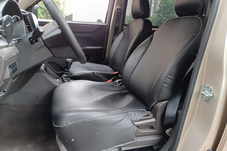 Used Wuling Hongguang V 2021 1.5L Jingqu Version LAR Left Front Seat