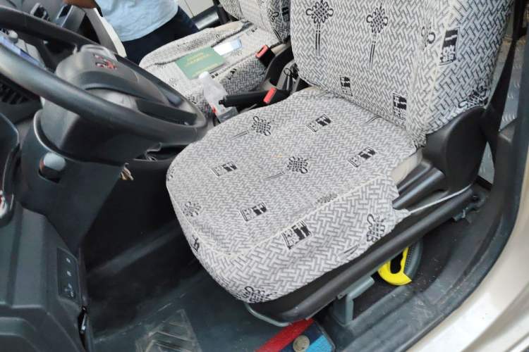 Used Wuling Hongguang V 2021 1.5L Jingqu Version LAR Left Front Seat