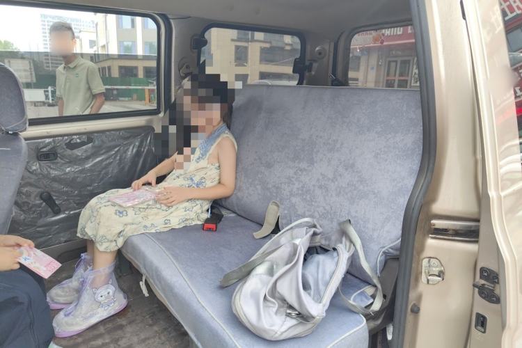 Used Wuling Hongguang V 2021 1.5L Jingqu Version LAR Left Rear Seat