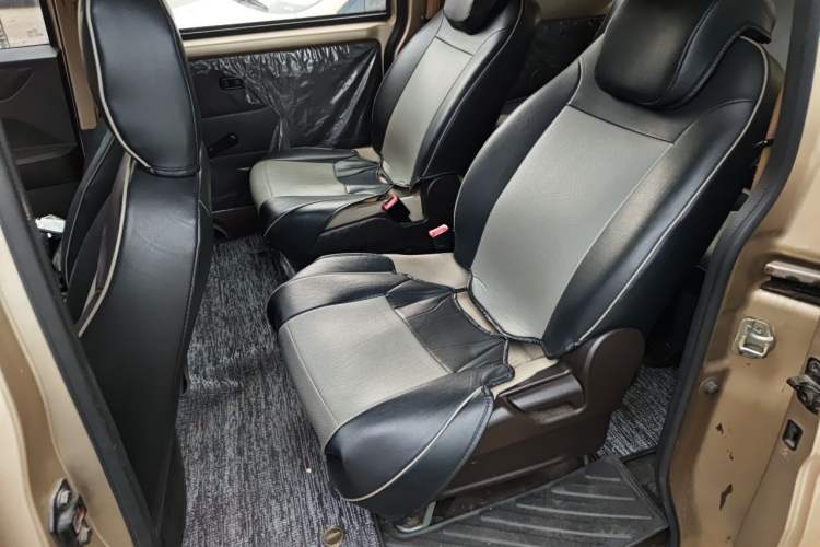 Used Wuling Hongguang V 2021 1.5L Enjoyment Edition LAR Left Rear Seat