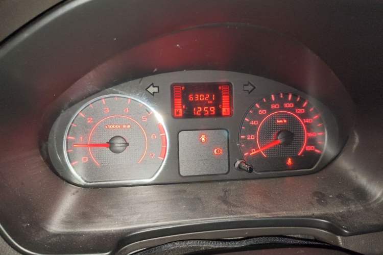 Used Wuling Hongguang V 2021 1.5L Jingqu Version LAR Odometer Close Up