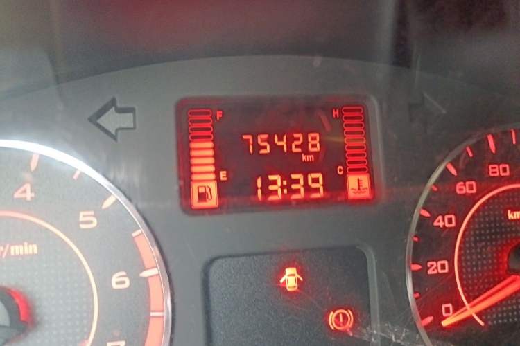 Used Wuling Hongguang V 2021 1.5L Jingqu Version LAR Odometer Close Up