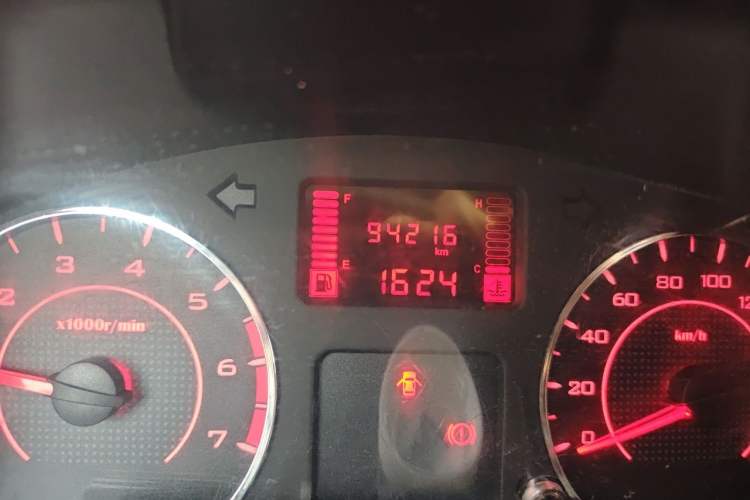 Used Wuling Hongguang V 2021 1.5L Jingqu Version LAR Odometer Close Up