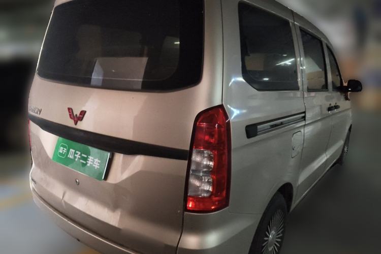 Used Wuling Hongguang V 2021 1.5L Jingqu Version LAR Rear Right 45 Deg