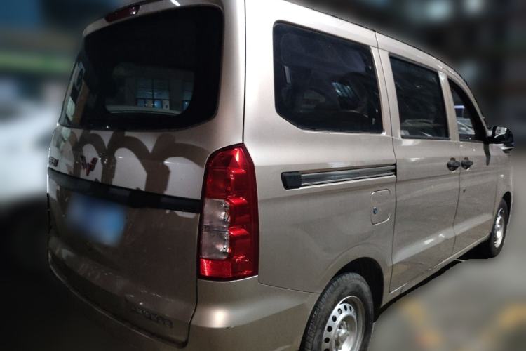 Used Wuling Hongguang V 2021 1.5L Enjoyment Edition LAR Rear Right 45 Deg