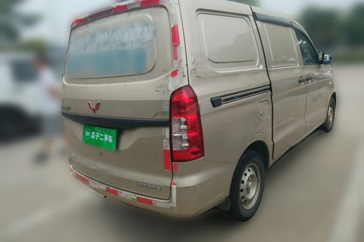 Used Wuling Hongguang V 2021 1.5L Jingqu Edition Enclosed-Window Vehicle LAR Rear Right 45 Deg