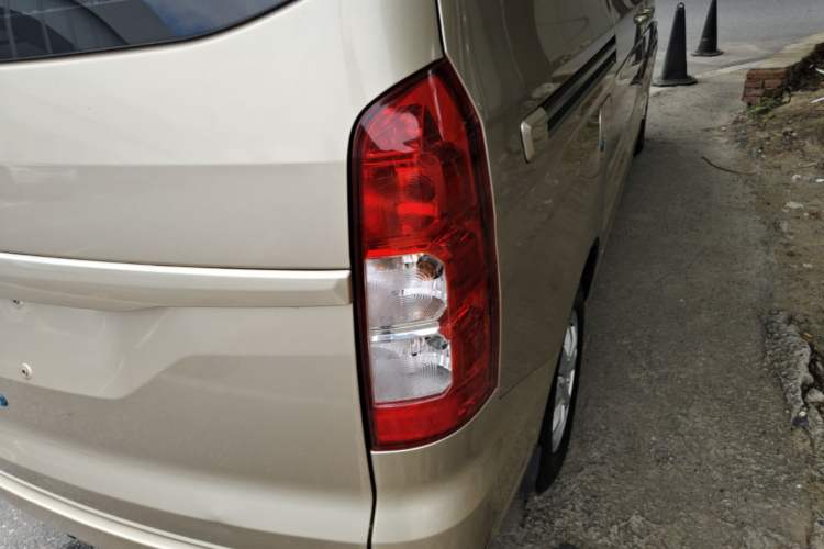 Used Wuling Hongguang V 2021 1.5L Refreshed Enjoyment Edition LAR Right Rear Taillight