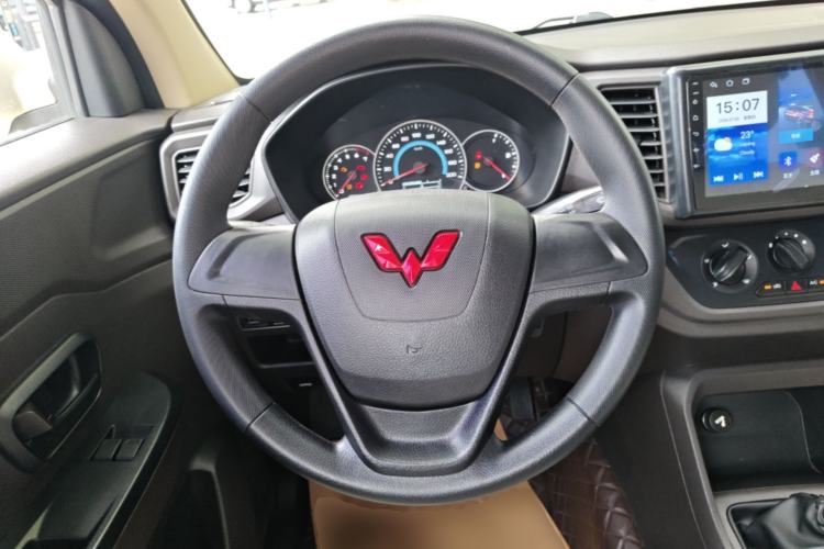 Used Wuling Hongguang V 2021 1.5L Refreshed Enjoyment Edition LAR Steering Wheel