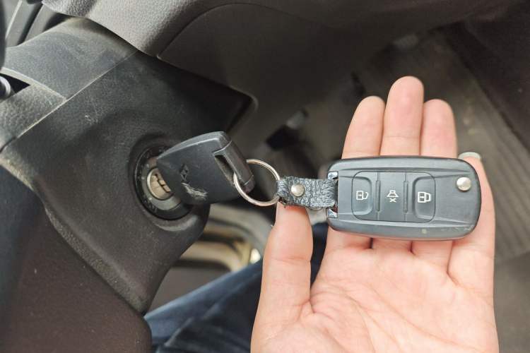 Used Wuling Hongguang V 2021 1.5L Enjoyment Edition LAR Vehicle Key