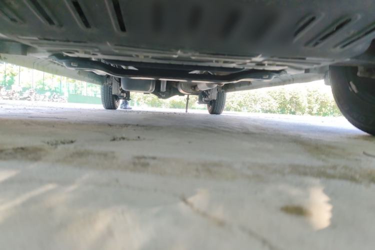 Used Wuling Hongguang V 2022 1.5L Jingqu Edition Electric-Assist LAR Chassis Front