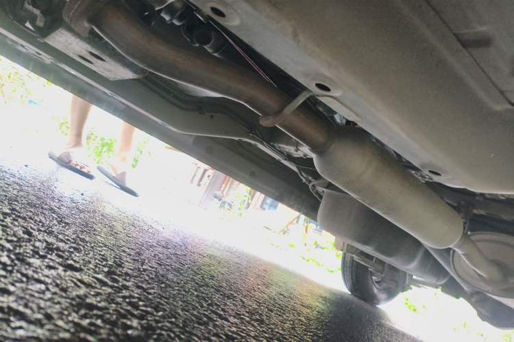 Used Wuling Hongguang V 2022 1.5L Jingqu Edition Electric-Assist LAR Chassis Front Left