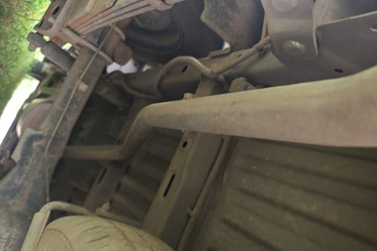 Used Wuling Hongguang V 2022 1.5L Jingqu Edition Electric-Assist LAR Chassis Front Left