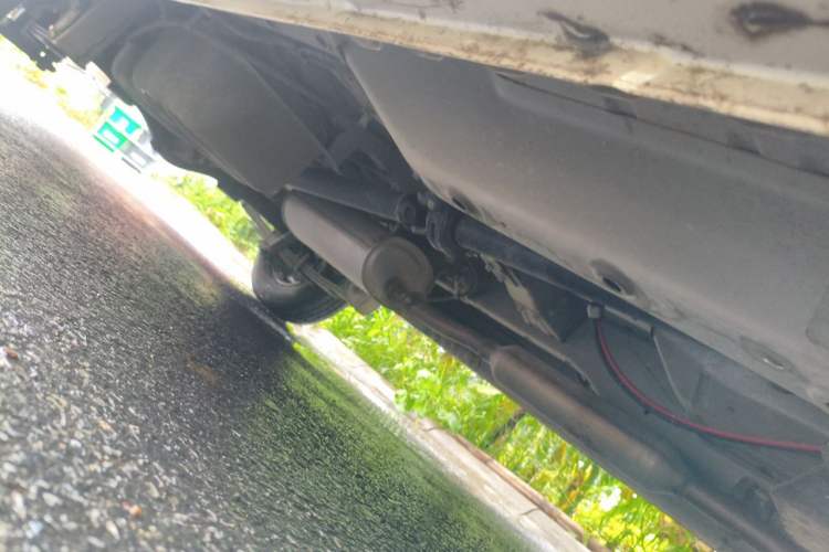 Used Wuling Hongguang V 2022 1.5L Jingqu Edition Electric-Assist LAR Chassis Front Right