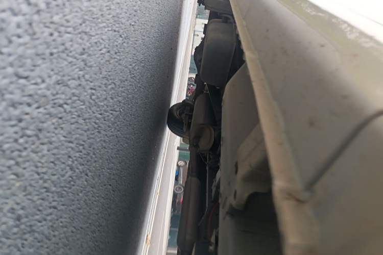Used Wuling Hongguang V 2022 1.5L Jingqu Version Hydraulic Power Steering LAR Chassis Front Right