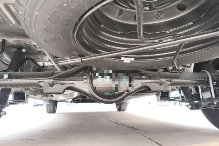 Used Wuling Hongguang V 2022 1.5L Jingqu Edition Electric-Assist LAR Chassis Rear