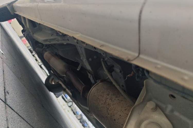 Used Wuling Hongguang V 2022 1.5L Jingqu Version Hydraulic Power Steering LAR Chassis Rear Left