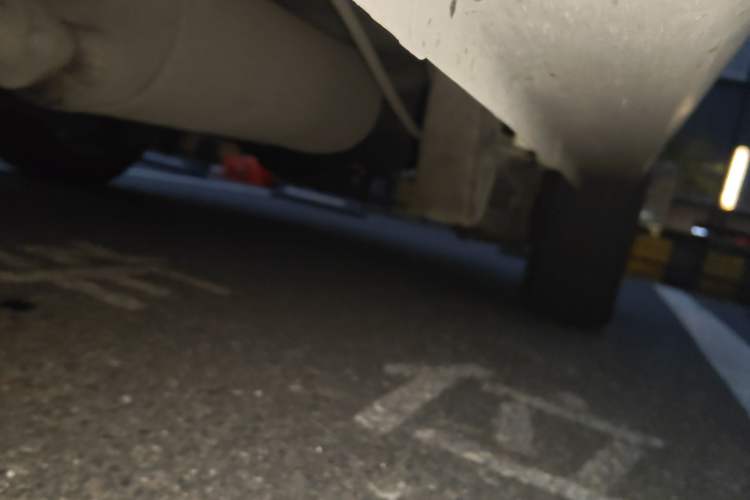 Used Wuling Hongguang V 2022 1.5L Jingqu Version Hydraulic Power Steering LAR Chassis Rear Left