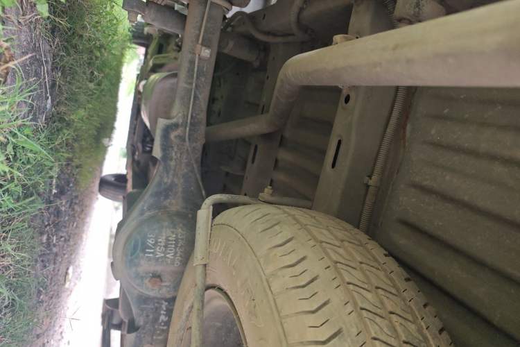 Used Wuling Hongguang V 2022 1.5L Jingqu Edition Electric-Assist LAR Chassis Rear Left