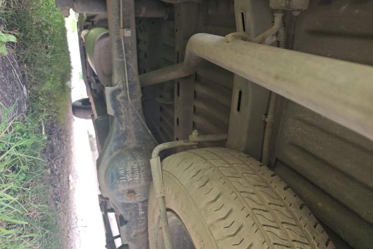 Used Wuling Hongguang V 2022 1.5L Jingqu Edition Electric-Assist LAR Chassis Rear