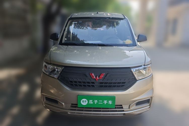 Used Wuling Hongguang V 2022 1.5L Jingqu Edition Electric-Assist LAR Front