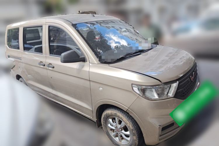 Used Wuling Hongguang V 2022 1.5L Jingqu Version Hydraulic Power Steering LAR Front Right 45 Deg