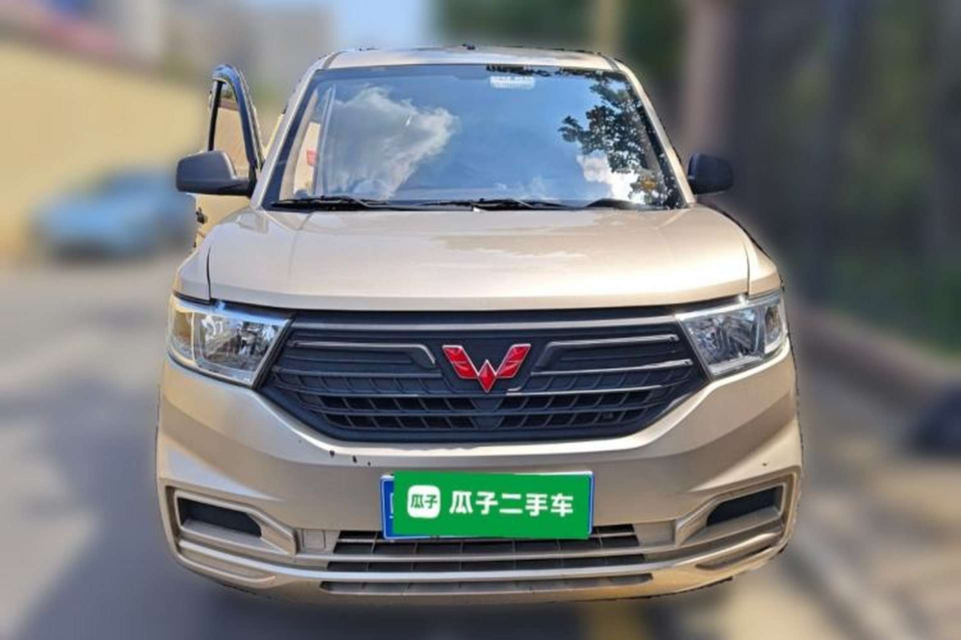 Used Wuling Hongguang V 2022 1.5L Jingqu Edition Electric-Assist LAR Front