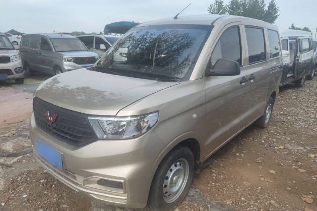 Used Wuling Hongguang V 2022 1.5L Jingqu Version Hydraulic Power Steering LAR