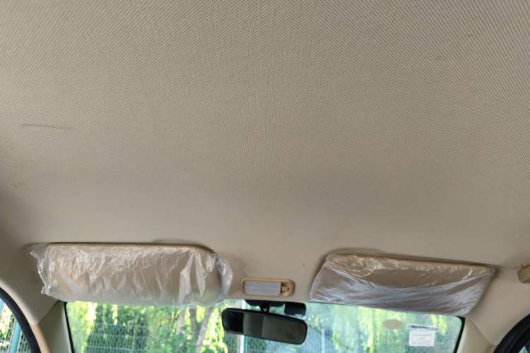 Used Wuling Hongguang V 2022 1.5L Jingqu Edition Electric-Assist LAR Headliner
