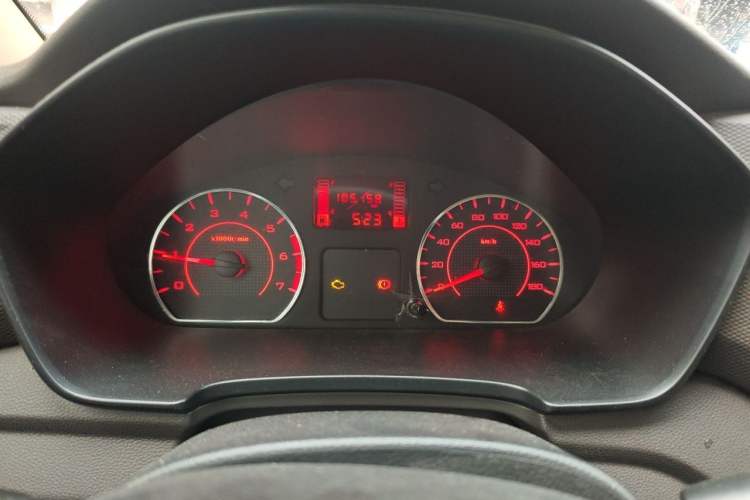 Used Wuling Hongguang V 2022 1.5L Jingqu Version Hydraulic Power Steering LAR Instrument Cluster