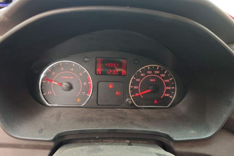 Used Wuling Hongguang V 2022 1.5L Jingqu Edition Electric-Assist LAR Instrument Cluster