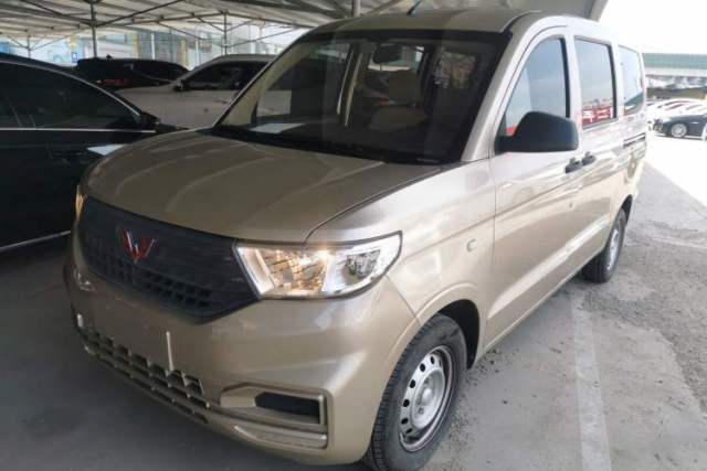Used Wuling Hongguang V 2022 1.5L Jingqu Edition Electric-Assist LAR