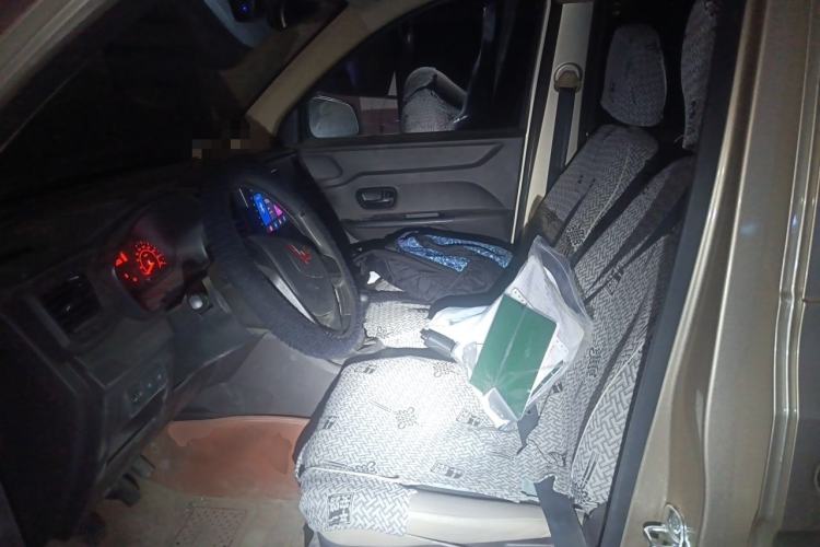 Used Wuling Hongguang V 2022 1.5L Jingqu Edition Electric-Assist LAR Left Front Seat