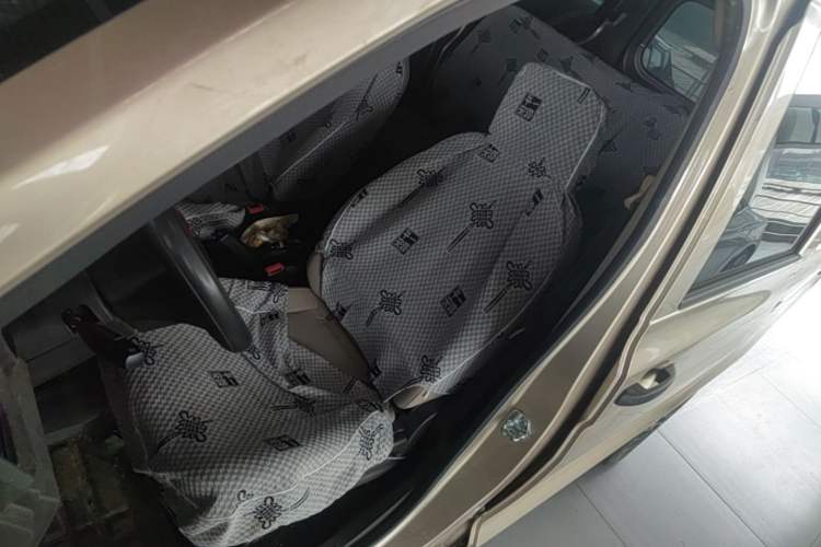 Used Wuling Hongguang V 2022 1.5L Jingqu Edition Electric-Assist LAR Left Front Seat