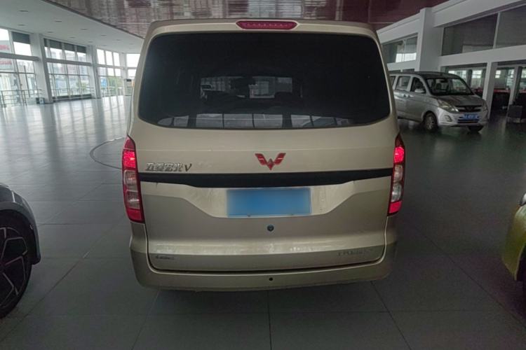 Used Wuling Hongguang V 2022 1.5L Jingqu Edition Electric-Assist LAR Rear